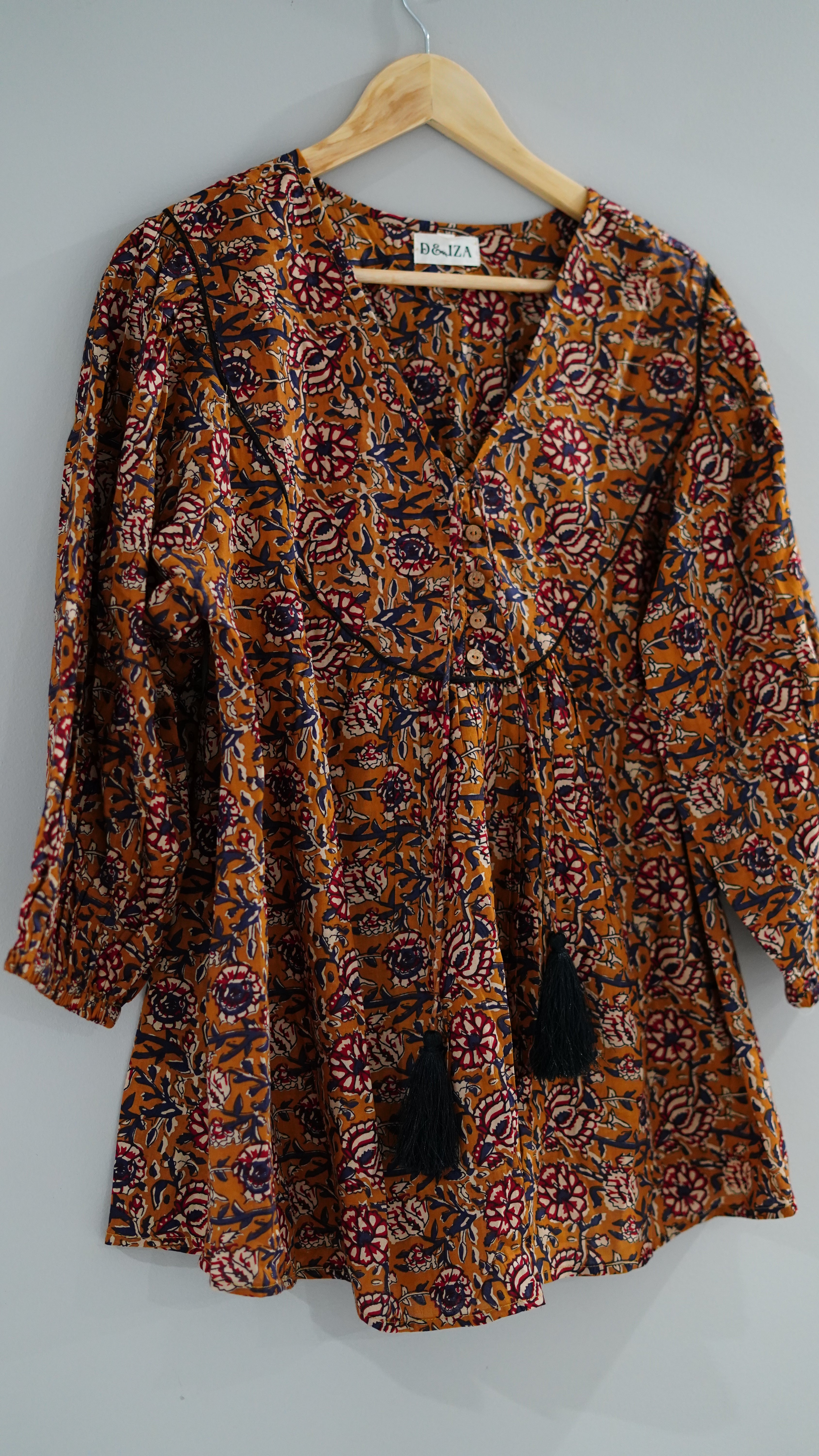 Tarini Cotton Top