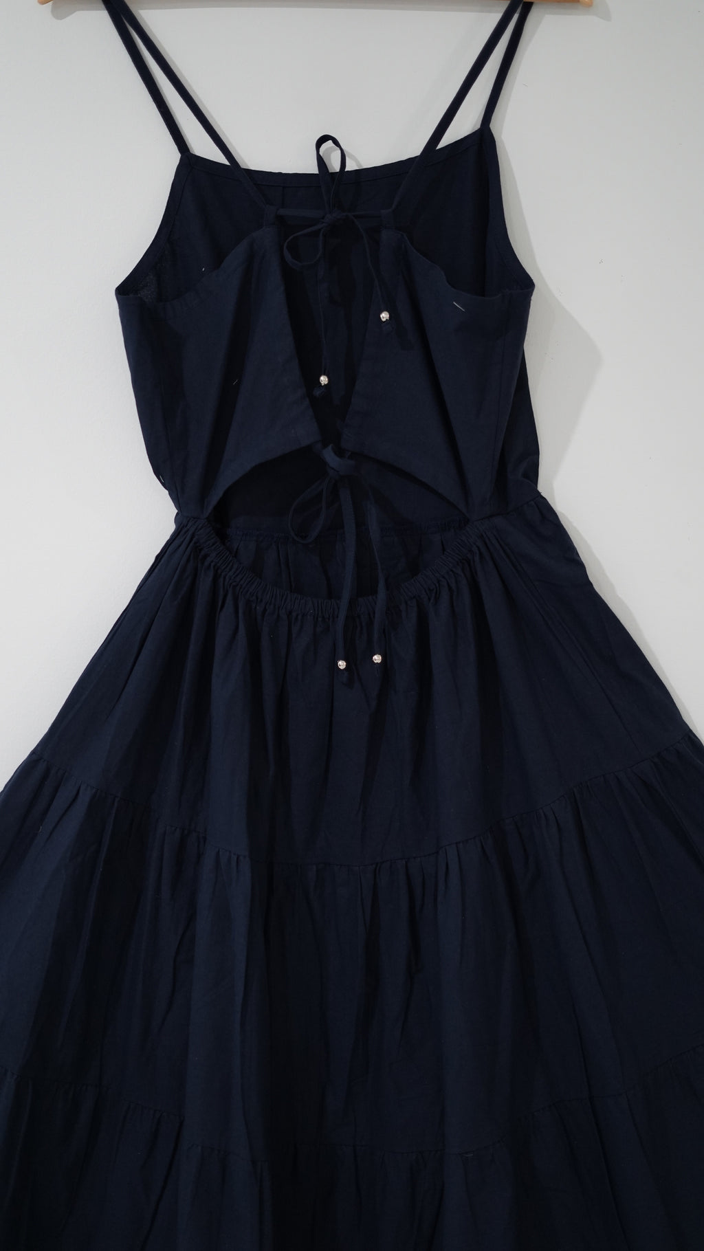 Avira Noir Maxi Dress
